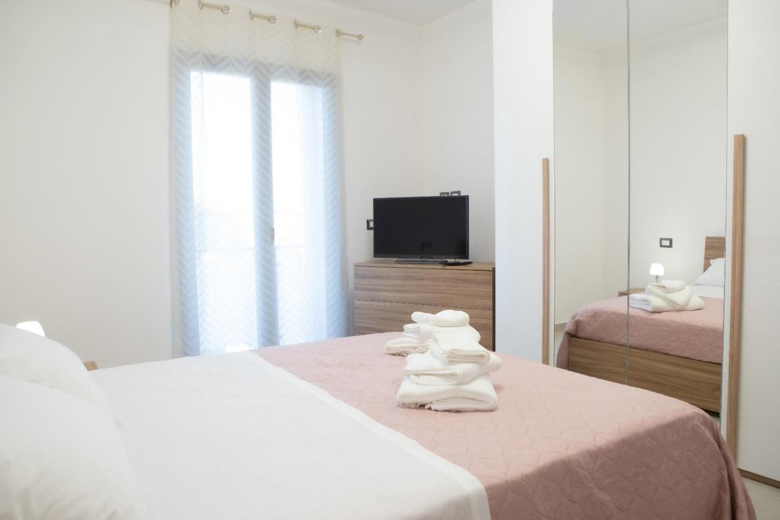Dimora San Giorgio Catania Apartment ภายนอก รูปภาพ