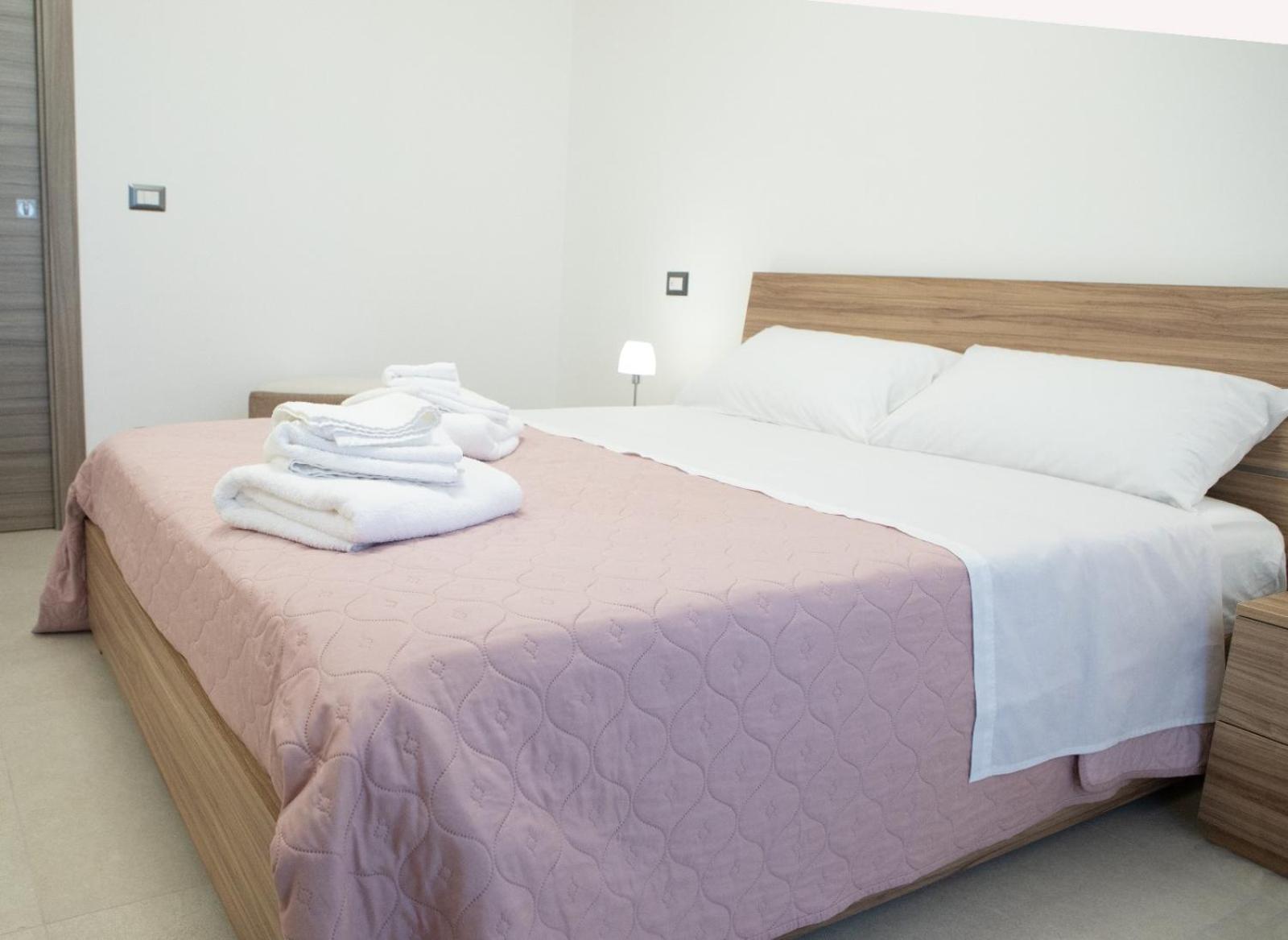 Dimora San Giorgio Catania Apartment ภายนอก รูปภาพ